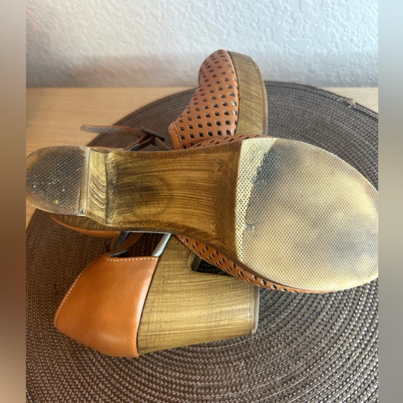 Eric Michael Sadie Mary Jane Block heel Sandals sz37 - Picture 4 of 5